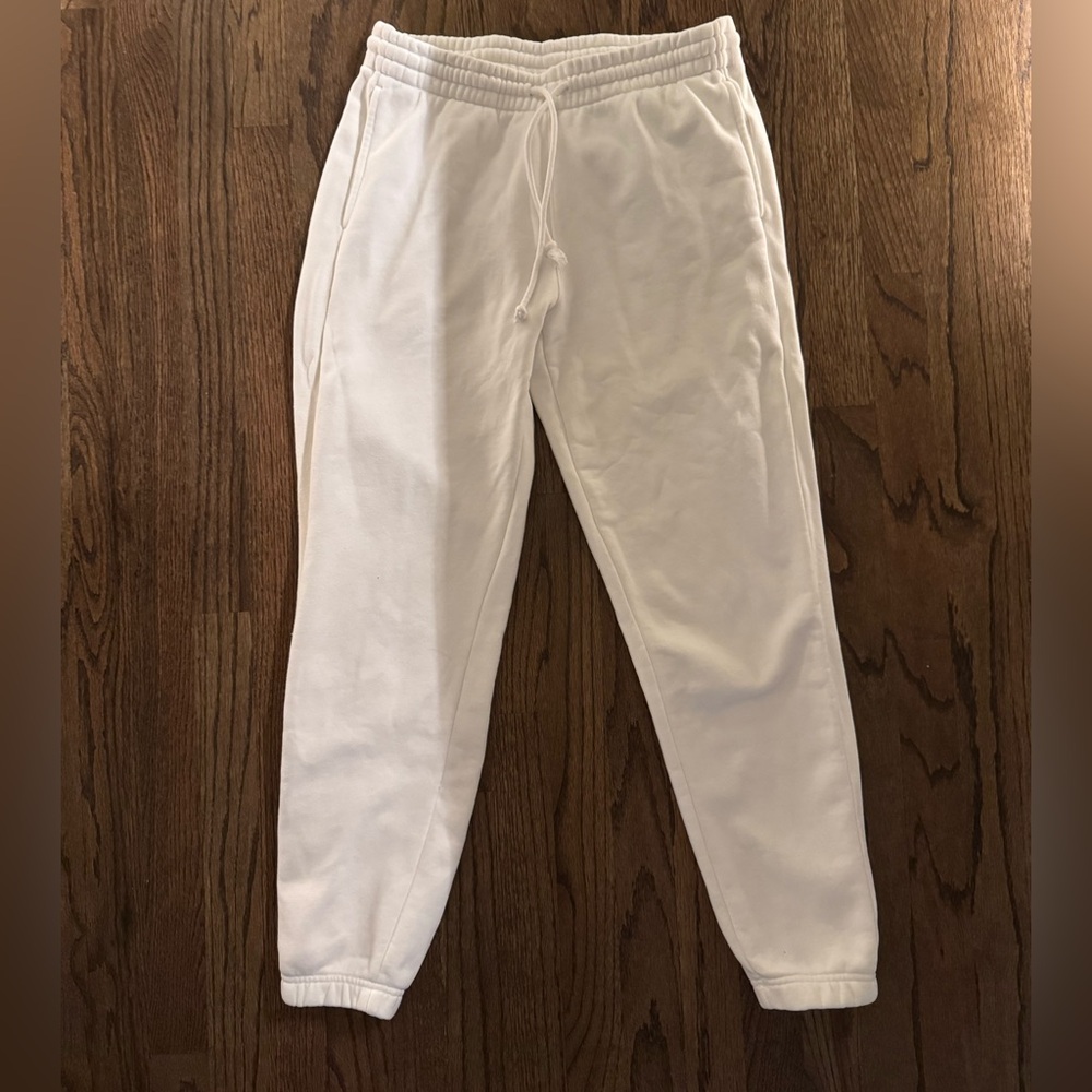 TNA white aritzia boyfriend sweat pants